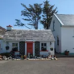 Apartmán An Teach Beag Glencolmcille, Little From *