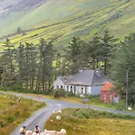 Apartmán An Teach Beag Glencolmcille, Little From *