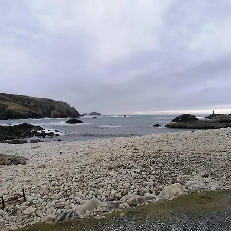 An Teach Beag Glencolmcille, Little From Apartment Glencolumbkille