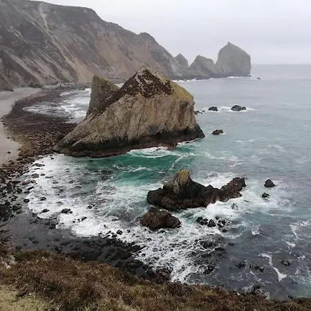 An Teach Beag Glencolmcille, Little From * Glencolumbkille