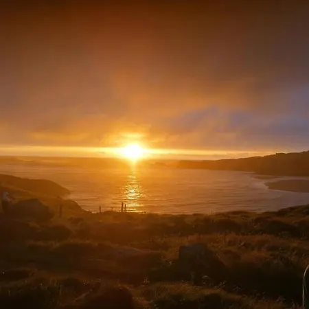 An Teach Beag Glencolmcille, Little From