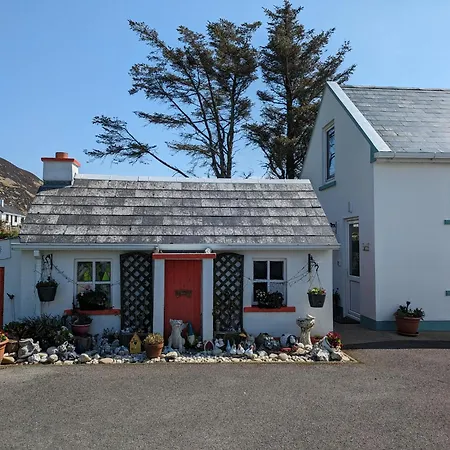 Apartmán An Teach Beag Glencolmcille, Little From *