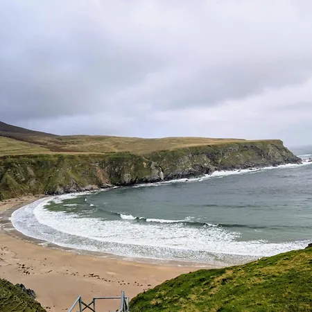 An Teach Beag Glencolmcille, Little From