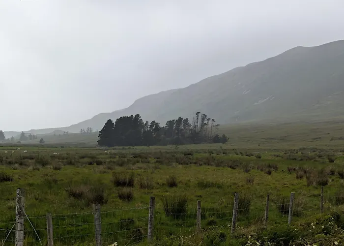 An Teach Beag Glencolmcille, Little From Апартаменты Гленколемкилл