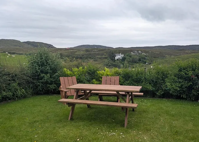 An Teach Beag Glencolmcille, Little From *