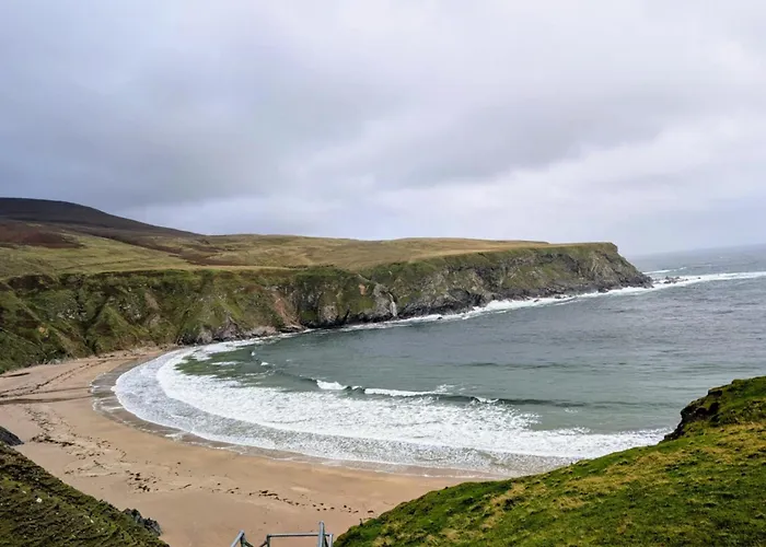 An Teach Beag Glencolmcille, Little From