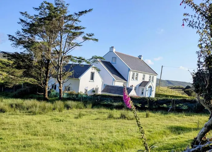 Апартаменты An Teach Beag Glencolmcille, Little From